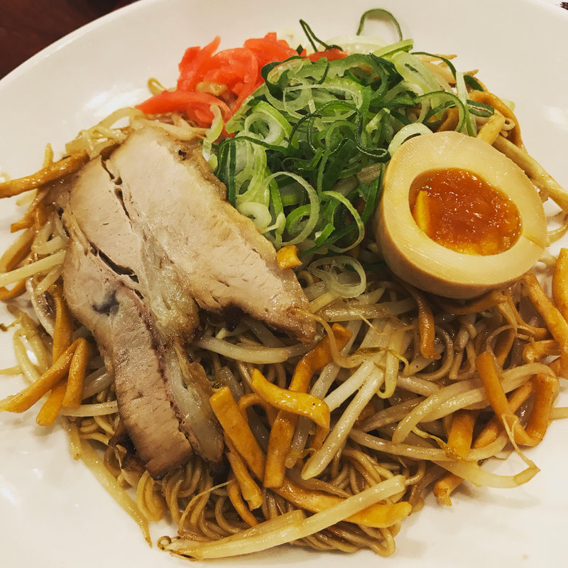 博多屋台名物とんこつ焼ラーメン(バーミヤン 北千住店 )