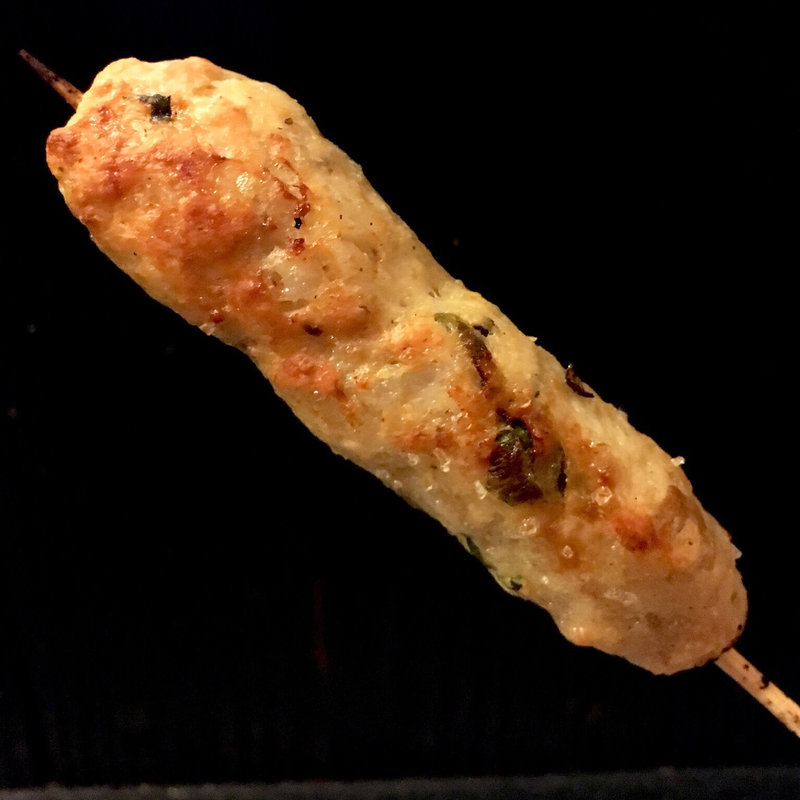 手造り軟骨つくね(焼鳥はなび)