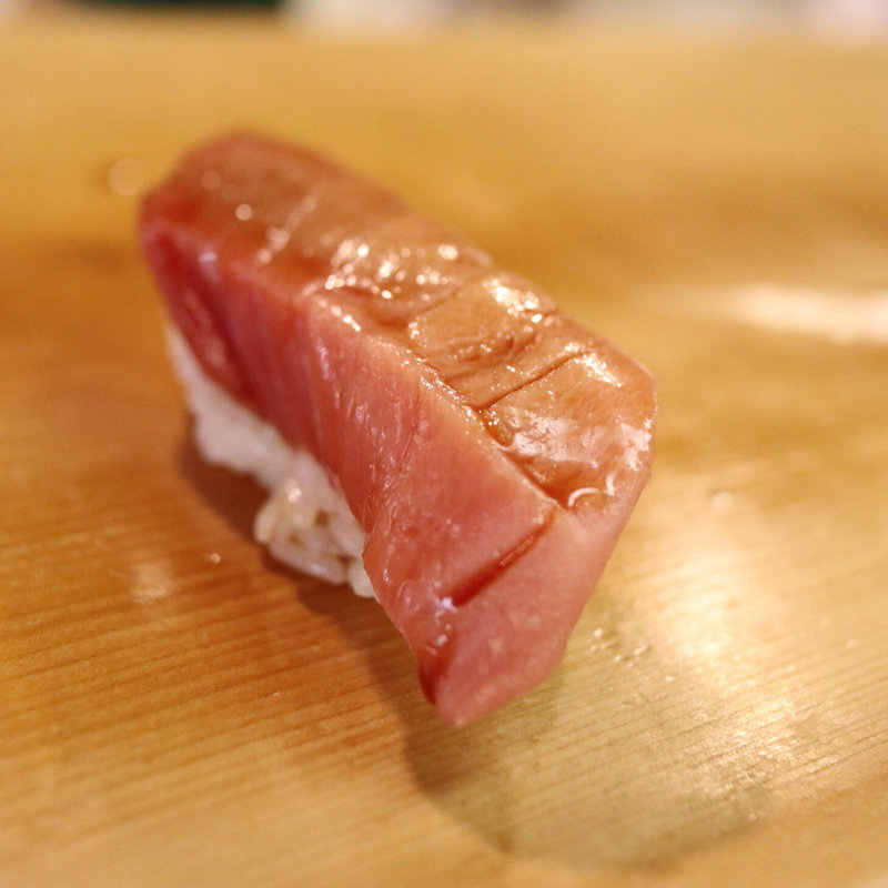 鮪(柳橋美家古鮨 本店 （やなぎばしみやこずし）)