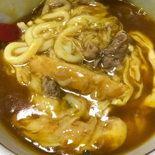 チーズ肉カレーうどん(おかる )