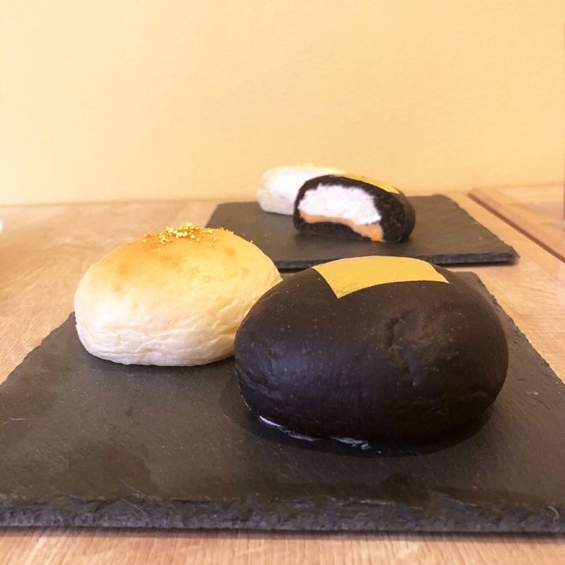 クリームパン(クリームパン専門店キンイロ)