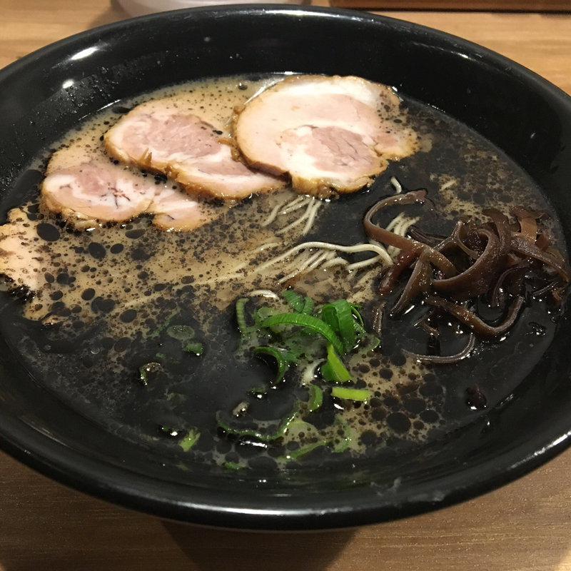 (博多とんこつ 麺処 白虎 御殿場新橋店)