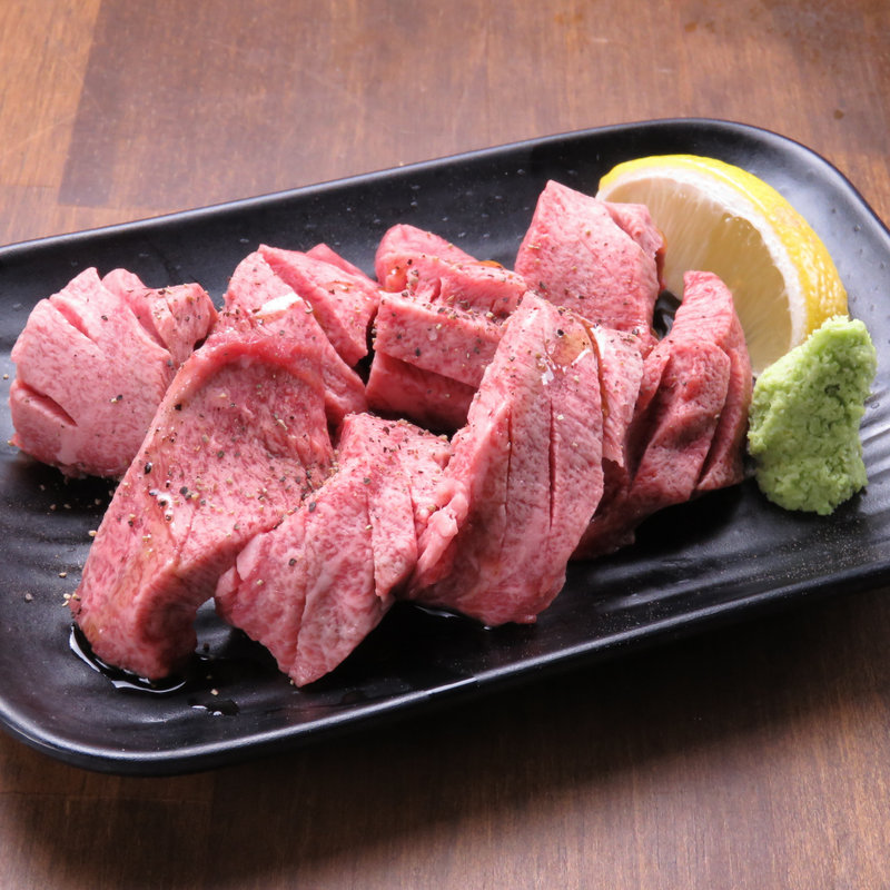 牛タン塩(焼肉・ホルモン料理とらじ亭上野御徒町本店)