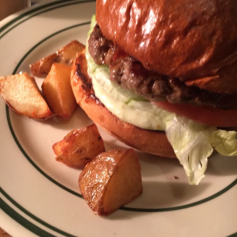 ジョーソンバーガー(Johson Burgers)