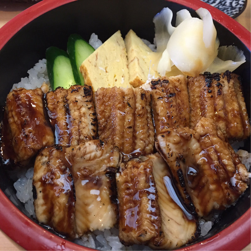 穴子丼(いろは寿司 )