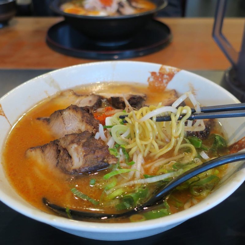 うま辛チャーシュー麺(らぁめん道 稲花)