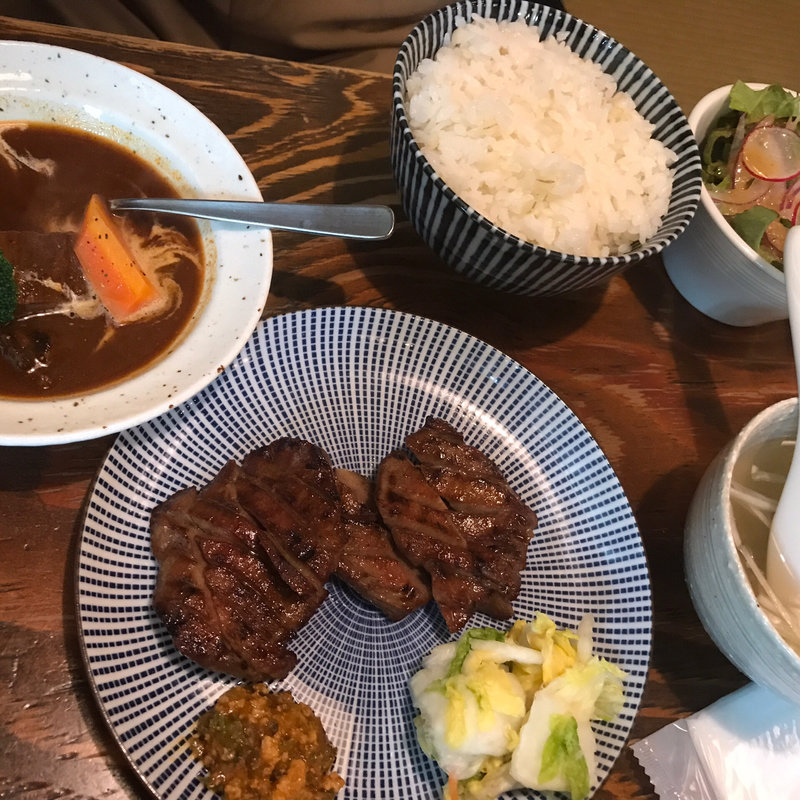 東山ランチ(炭焼牛たん東山 仙台本店 （【旧店名】 うまい牛たん東山）)