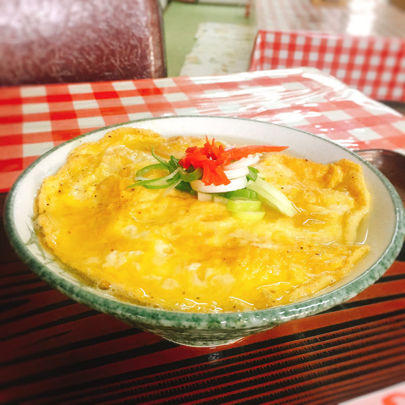 玉子そば(三角食堂 )