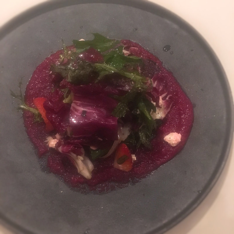 赤いサラダ(カフェレストラン ベルツ 三田)