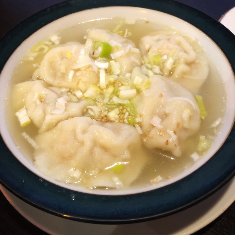 水餃子(杏仁荘 )