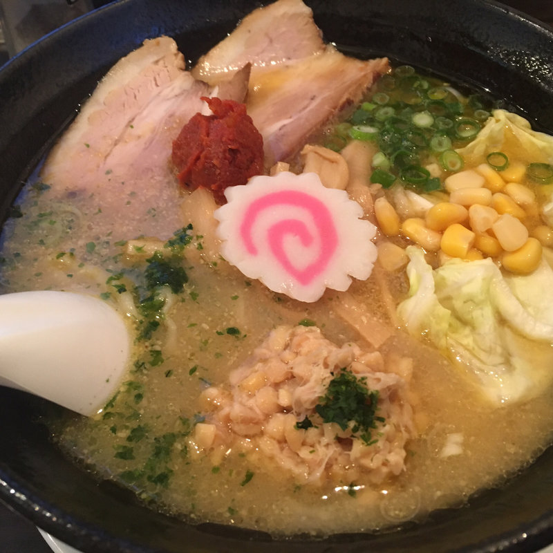 辛味噌納豆ラーメン(みなみのとんとん )