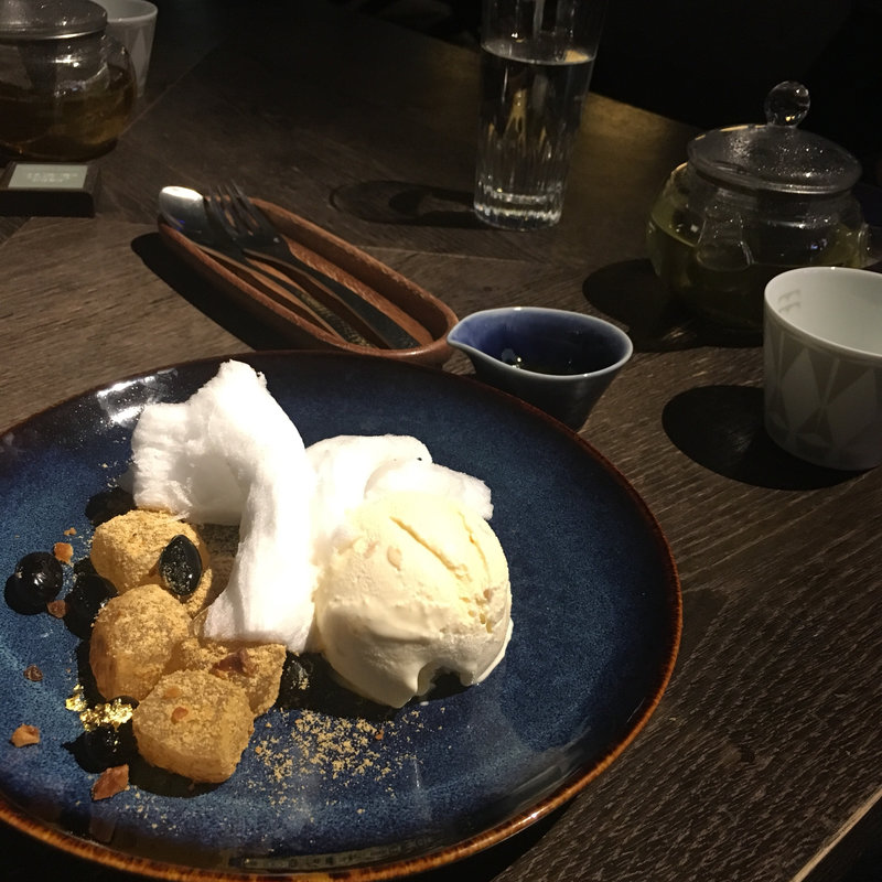 みたらしわらび+お茶セット(2018/04/18〜5/6)(数寄屋橋茶房)