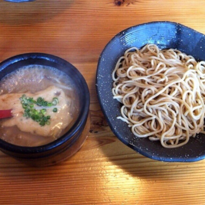 塩つけ麺(麺や　つるり 新潟小千谷流 )