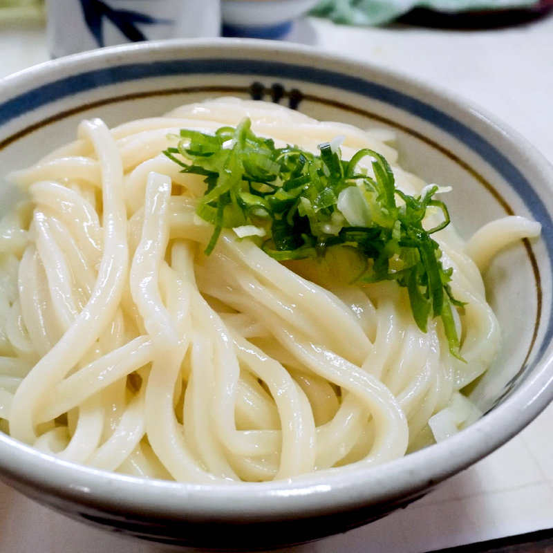 うどん冷(谷川米穀店 （たにかわべいこくてん）)