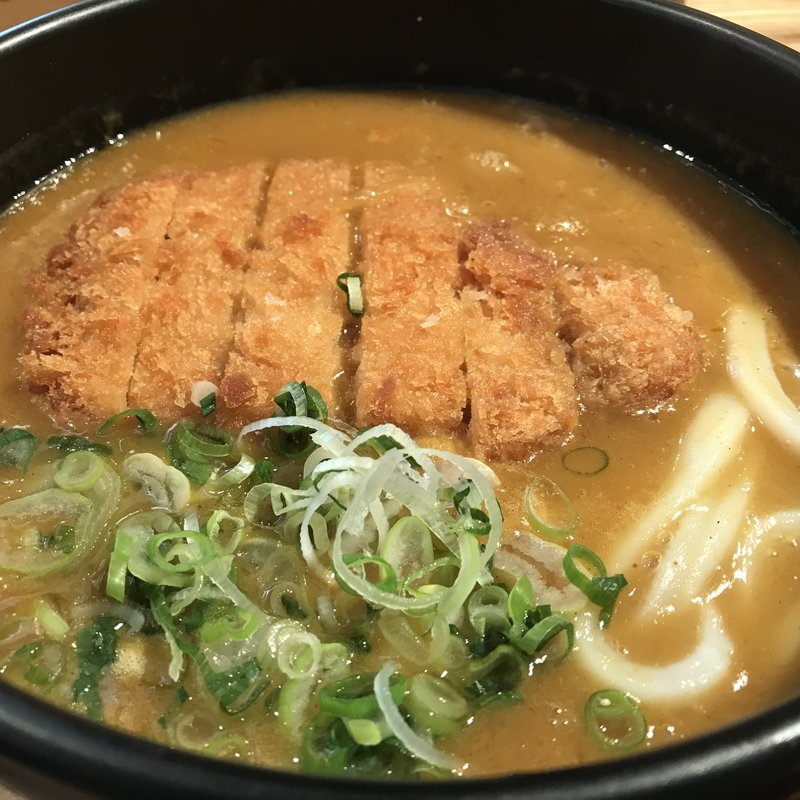 カツカレーうどん(山半 本店)