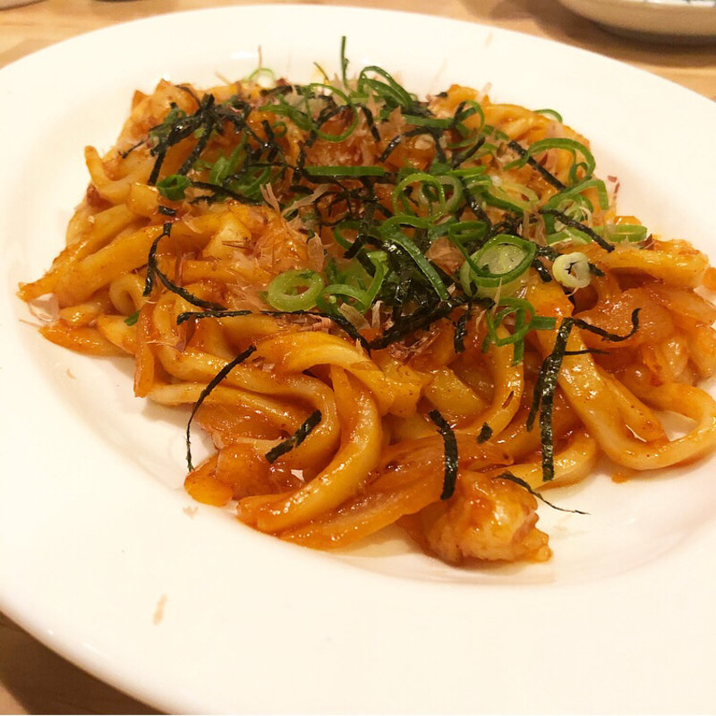 ホルモン焼きうどん(新羅 （シルラ）)