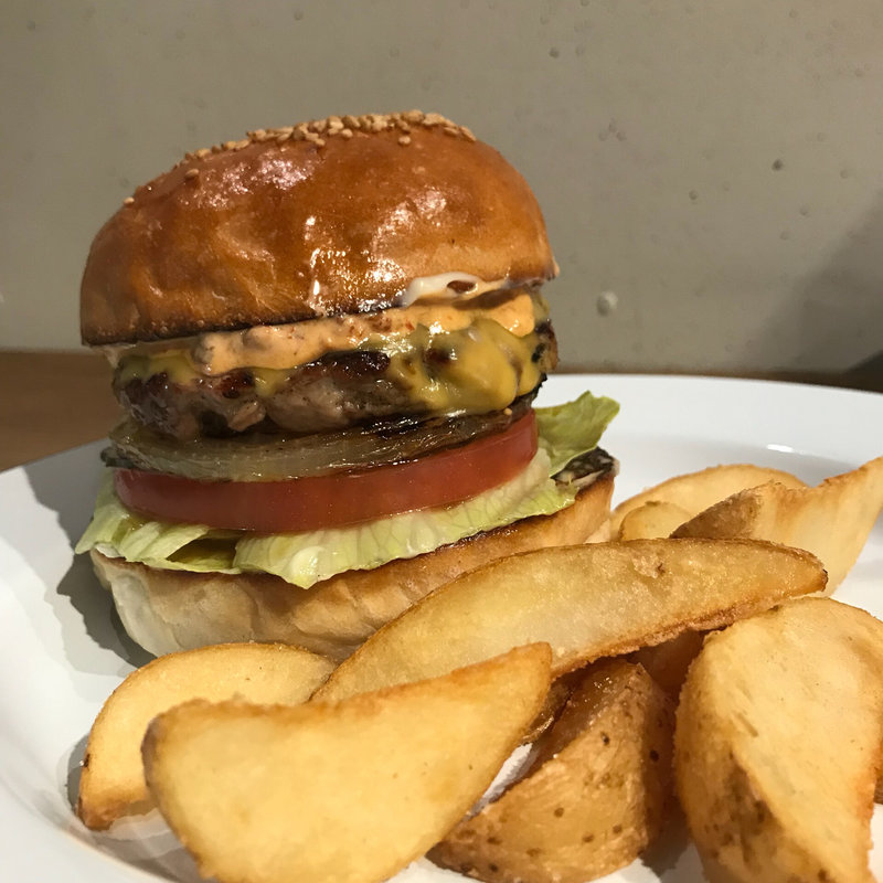  Chipotle cheese burger (HELLO NEW DAY Hamburger)