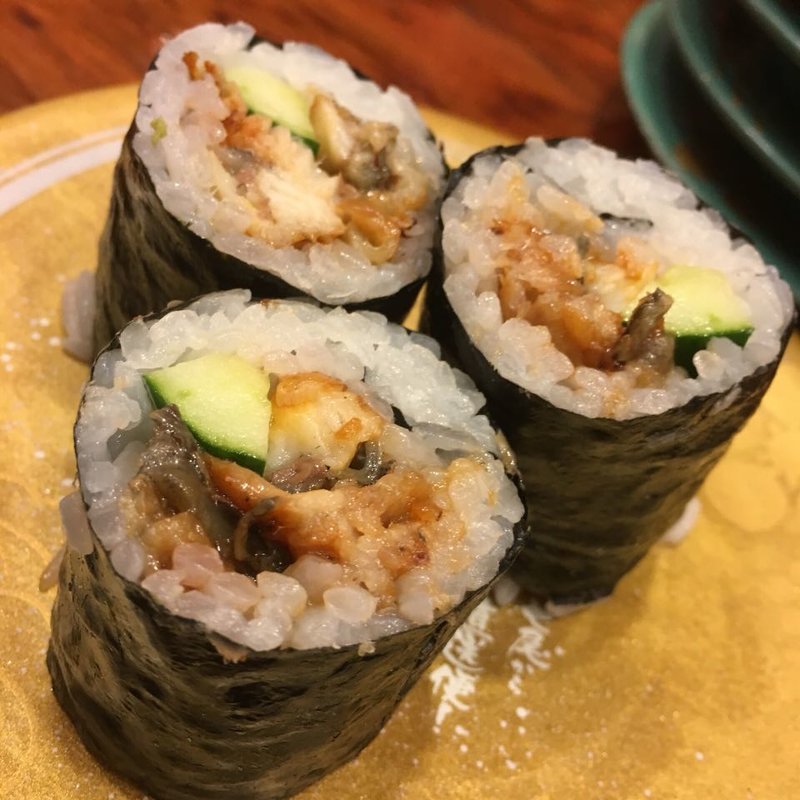 うなきゅう巻き(もりもり寿司　近江市場店)