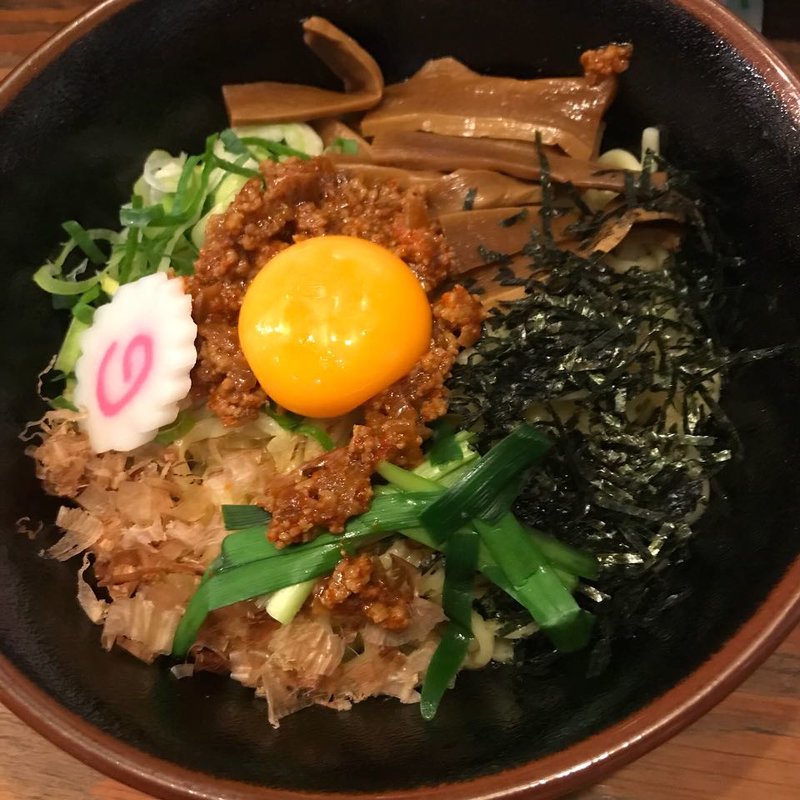 台湾油そば（並盛 150g・大盛 225g）(ぶらぶら 京橋店)