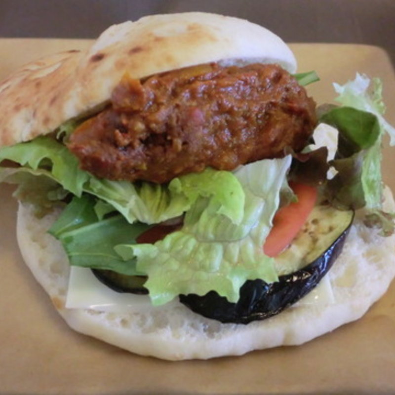 スパイシーミートサンド(lily valley （リリーバリー）)