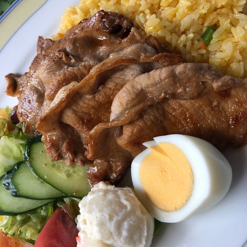 Bセットサフランライス・焼肉・たこやきグラタン・サラダ・スープ(枯山水 )