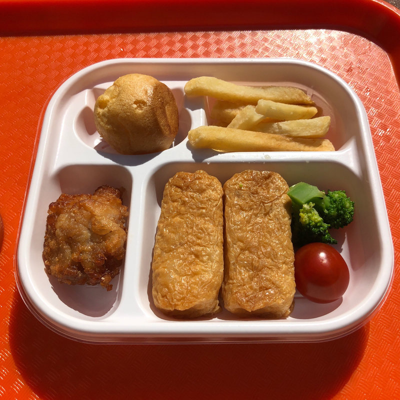 キッズボックス(多摩動物公園　コアラ下休憩所 )