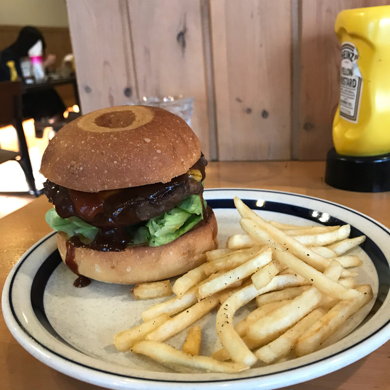 BBQチーズバーガー(The Burgerlion-バーガリオン)