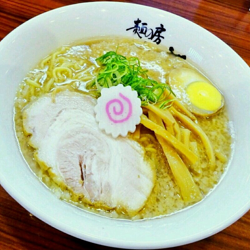 味わい正油とんこつ(麺の房 味わい亭 （めんのぼう あじわいてい）)