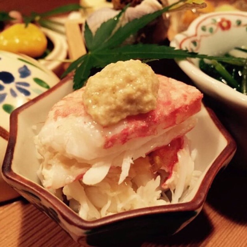 毛蟹、金時草(料理 澤)