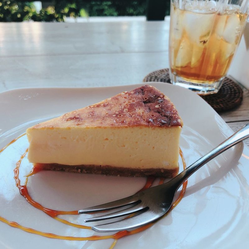 チーズケーキ(Midsummer Cafe 夏至茶屋)