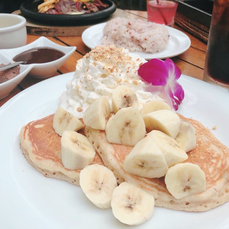 チョコバナナパンケーキ(アロハテーブル 横浜ベイクォーター)