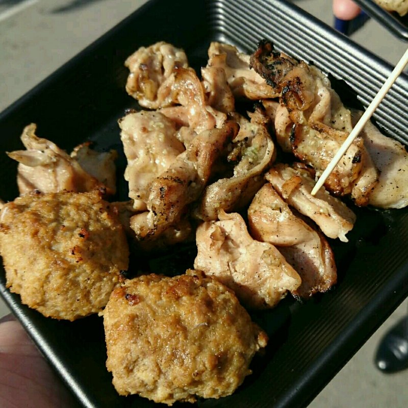 鶏はらみ炙り焼き(炭火焼鳥　温－アツ )