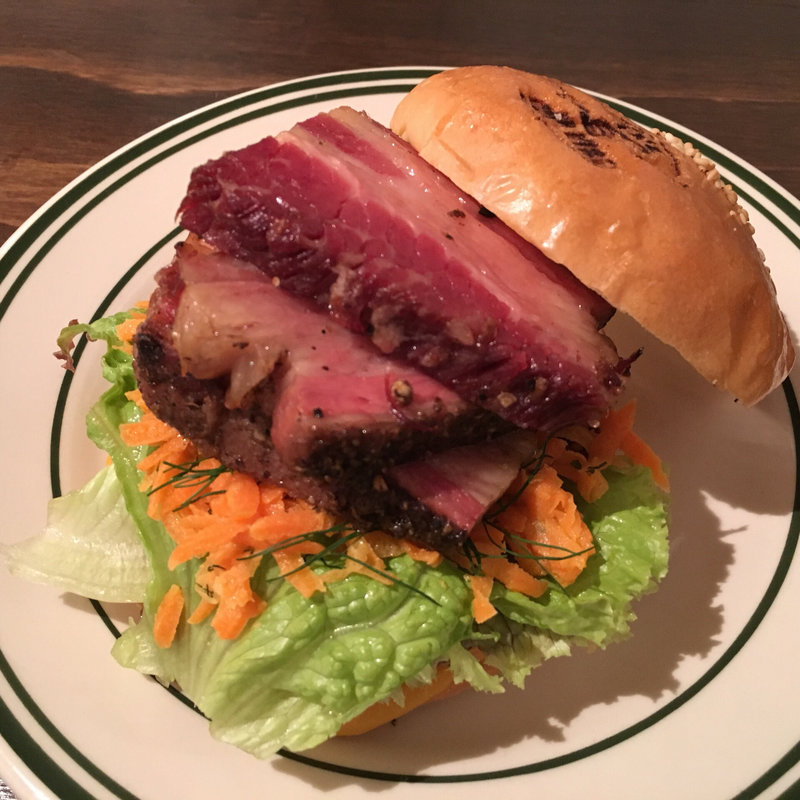 自家製パストラミサンド(The Good Vibes)