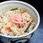 炊き込みご飯(手打ちうどん渡辺)
