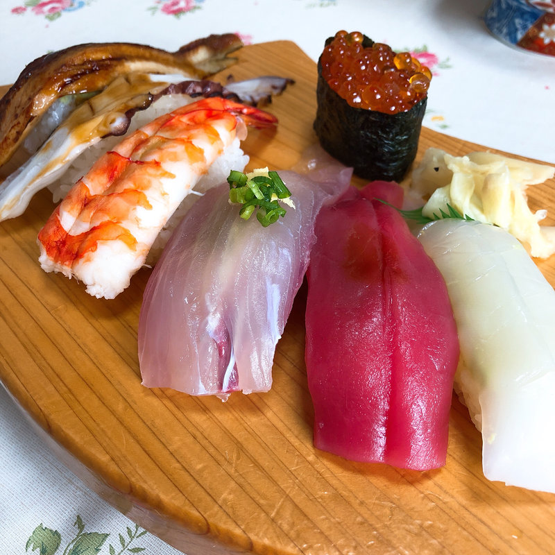 中にぎり(錦寿司 )