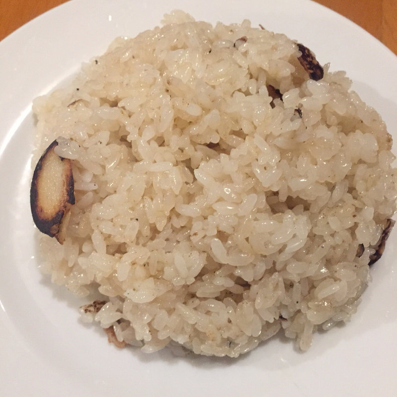 ガーリックチャーハン(中華風家庭料理Yamaのuchi)