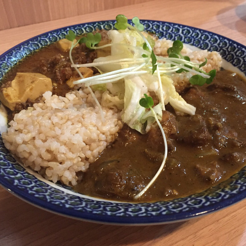 あいがけカレー(はらいそSparkle)