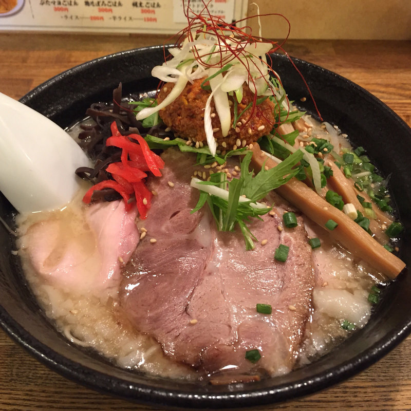 辛玉豚骨(麺屋　信成 )