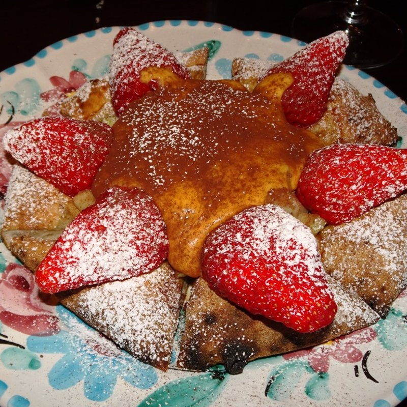 季節のドルチェピッツァ(ピッツェリア ジターリア ダ フィリッポ)