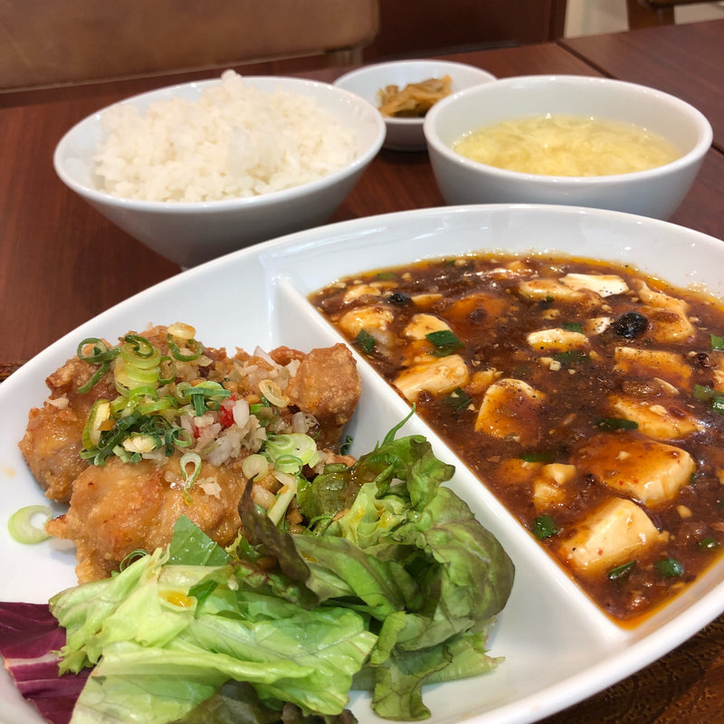 よくばりコンボセット(麻婆豆腐)(雲龍一包軒 イオンモールりんくう泉南)