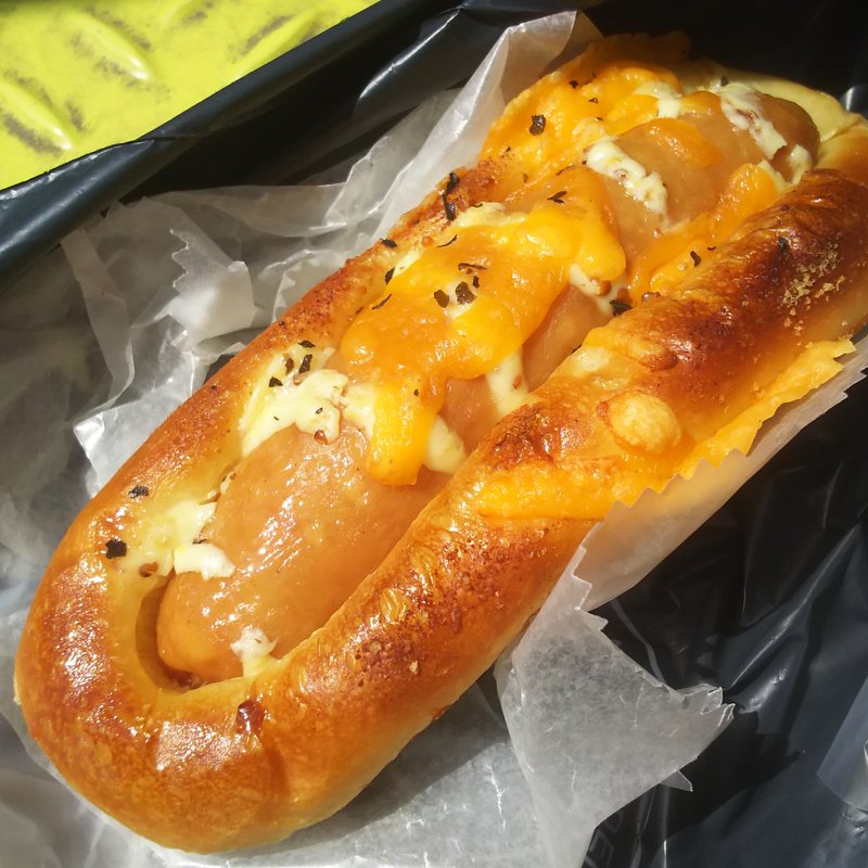 粗挽きジャーマンフランク(Delifrance 川崎店)