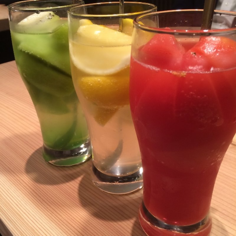 丸ハイ(丸ごとチューハイ)(焼き鳥 炭焼地鶏 近江 梅田東通り店)