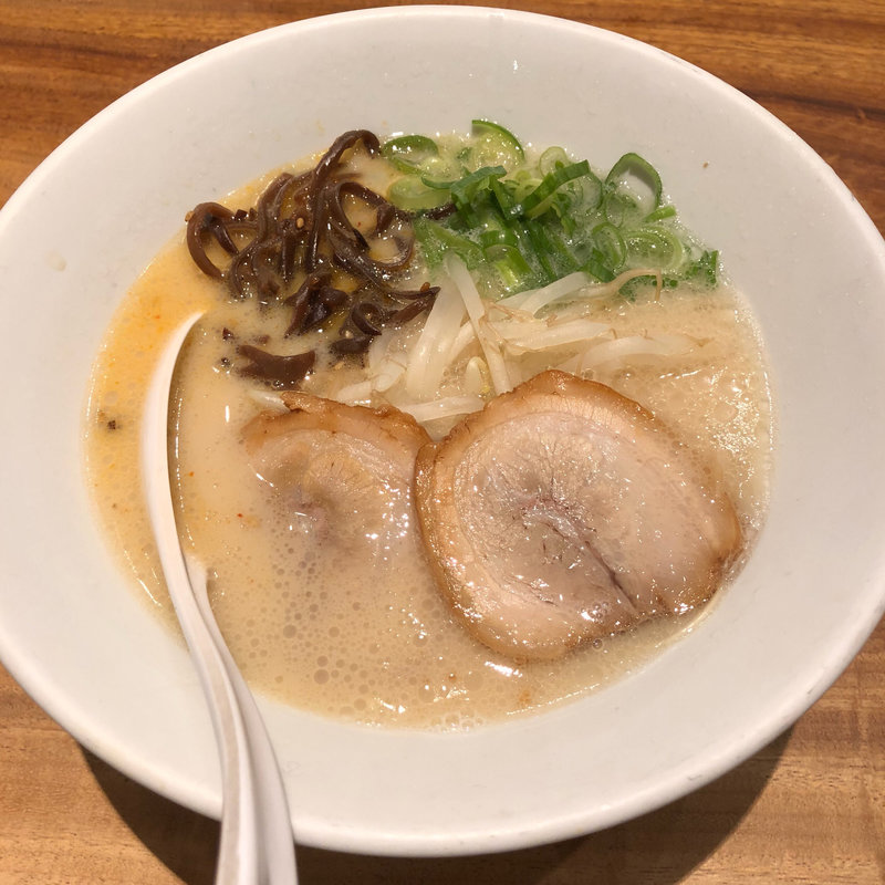 白丸元味(博多 一風堂 神戸元町店 （いっぷうどう）)