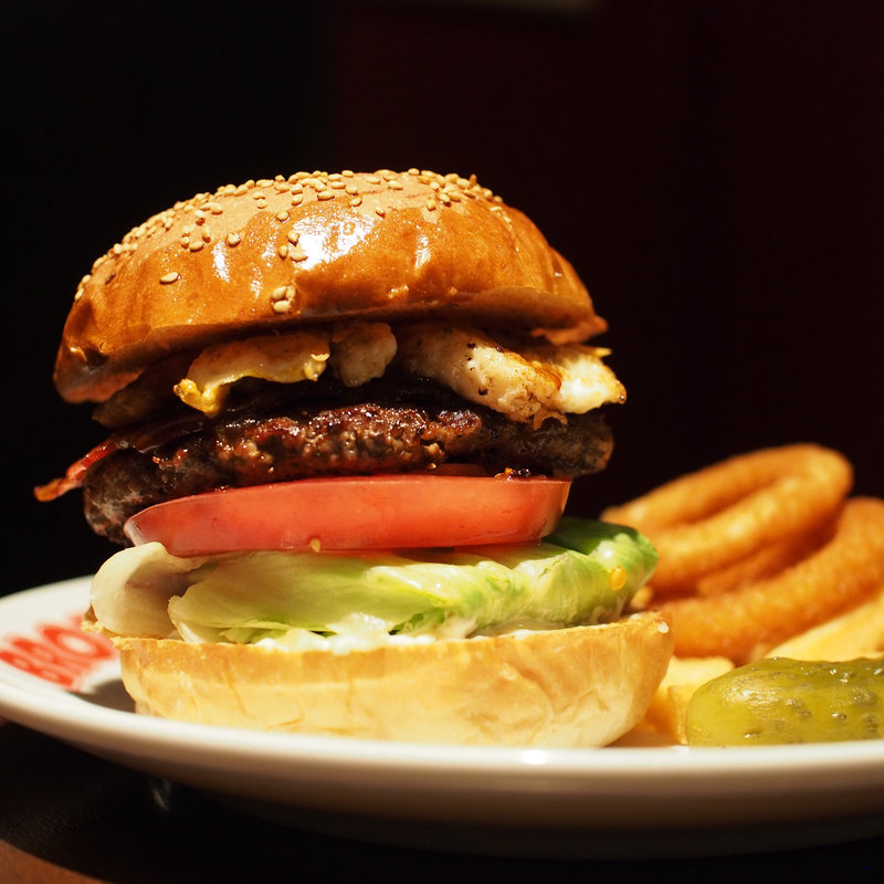 ベーコンエッグバーガー(ブラザーズ 新富町店)