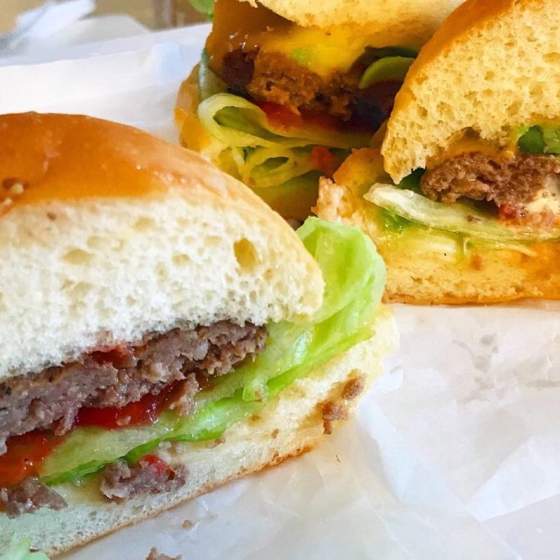 ハンバーガー(モバイル・サンドウィッチショップKUTI （クティ）)