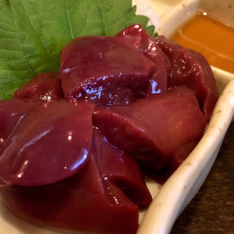 レバ刺(やきとり翔群)