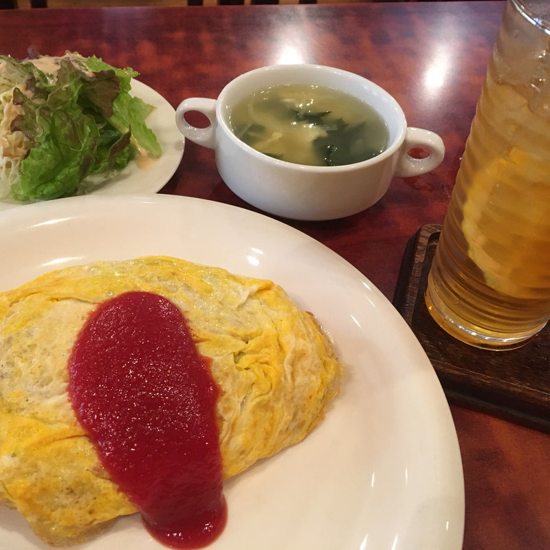 オムライス(赤茄子(とまと))