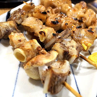ナンコツ串焼(立飲み たきおか)