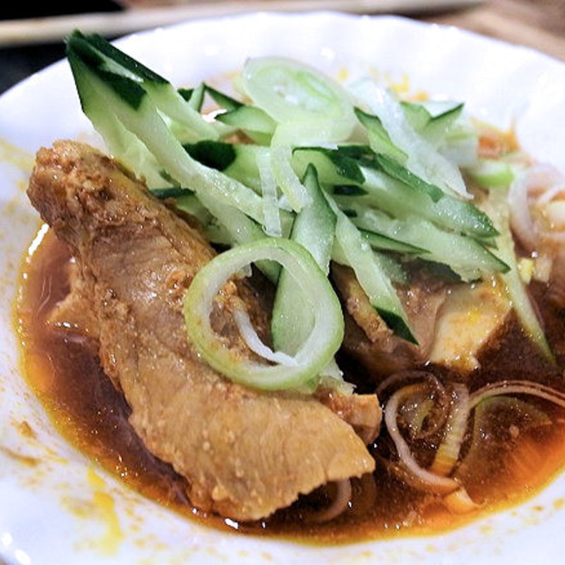 肉どうふ(立飲み たきおか)