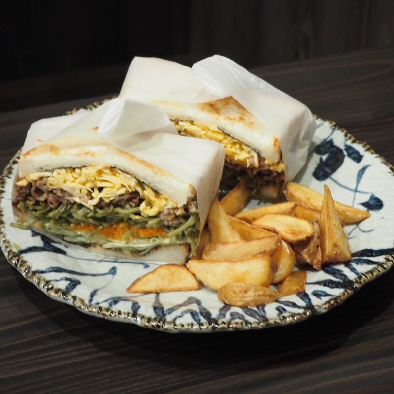 山口県瓦そばのサンドイッチ(三六〇 さんろくまる)